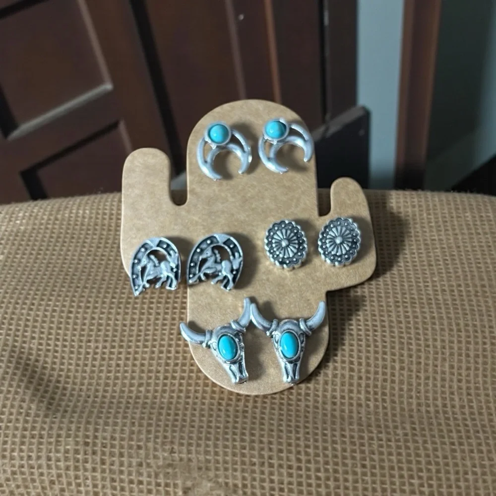 Turquoise and Silver Western Rodeo Earrings Set, horse shoe, cow skull